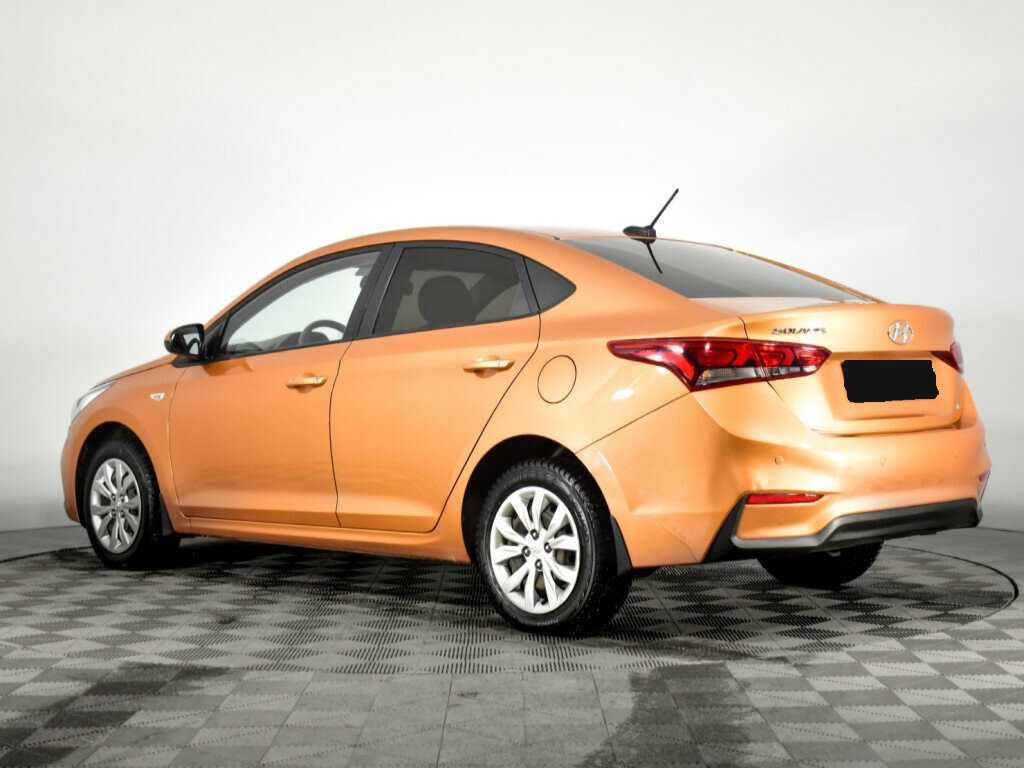 Купить Hyundai Solaris с пробегом. Фото: #6