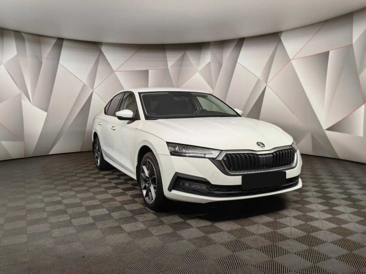 Купить Skoda Octavia с пробегом. Фото: #2