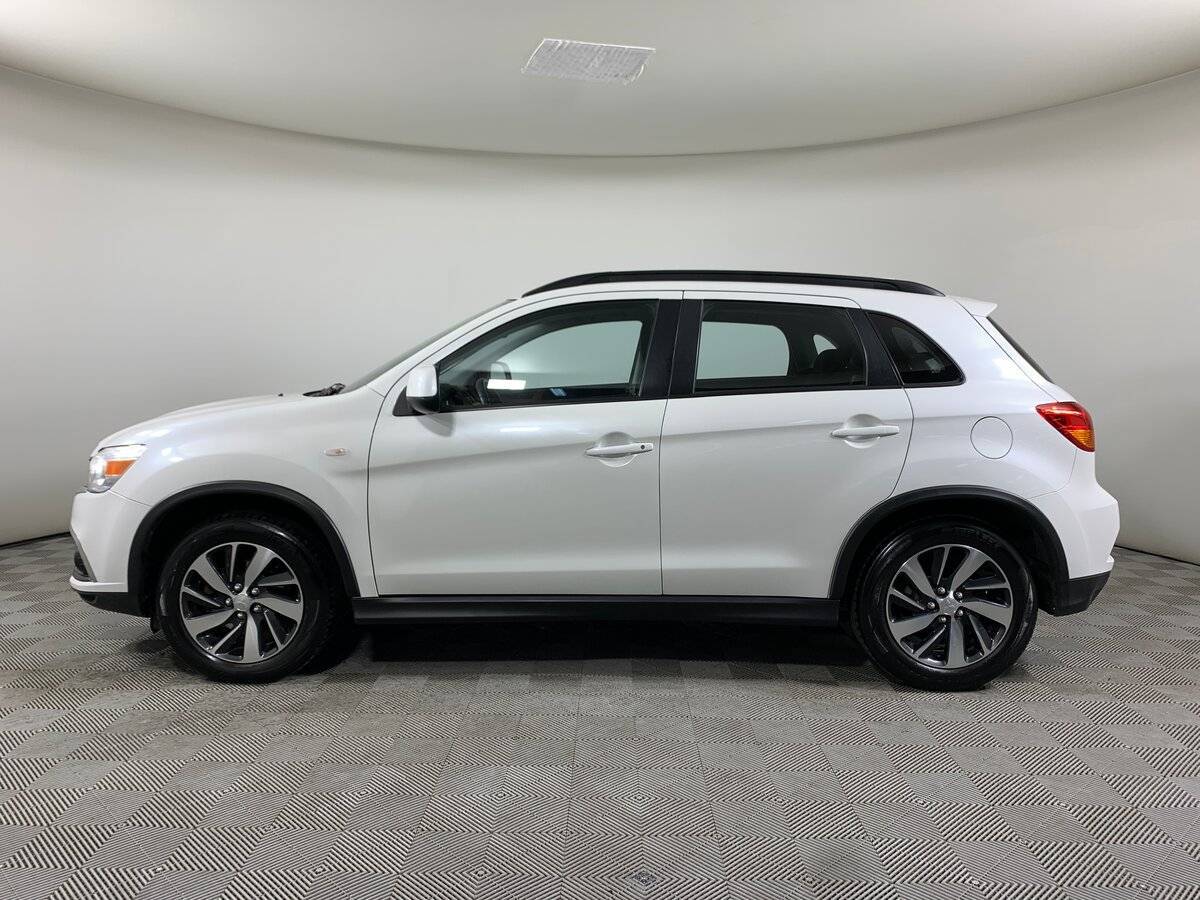 Купить Mitsubishi ASX с пробегом. Фото: #7