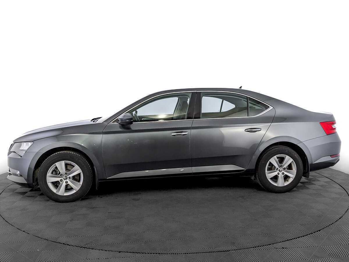 Купить Skoda Superb с пробегом. Фото: #7