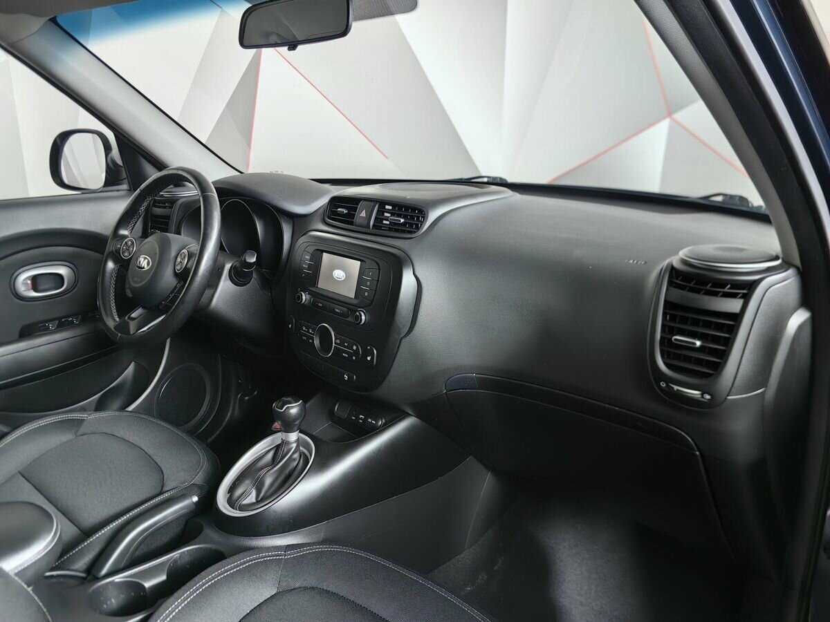Купить Kia Soul с пробегом. Фото: #8