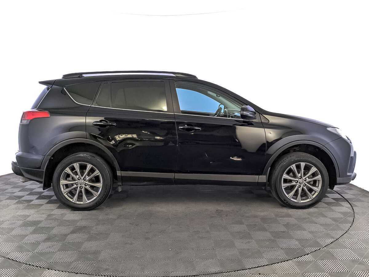 Купить Toyota RAV4 с пробегом. Фото: #3