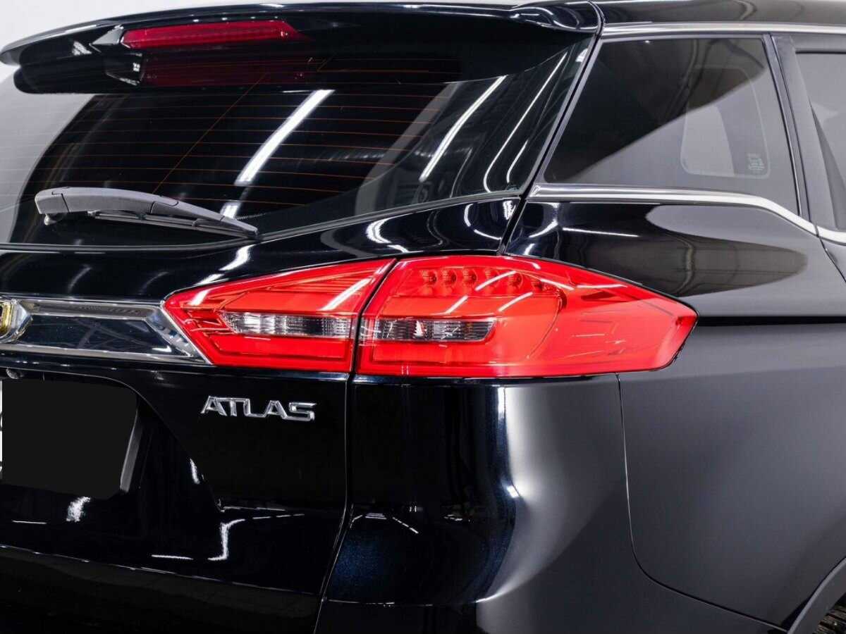 Купить Geely Atlas с пробегом. Фото: #28