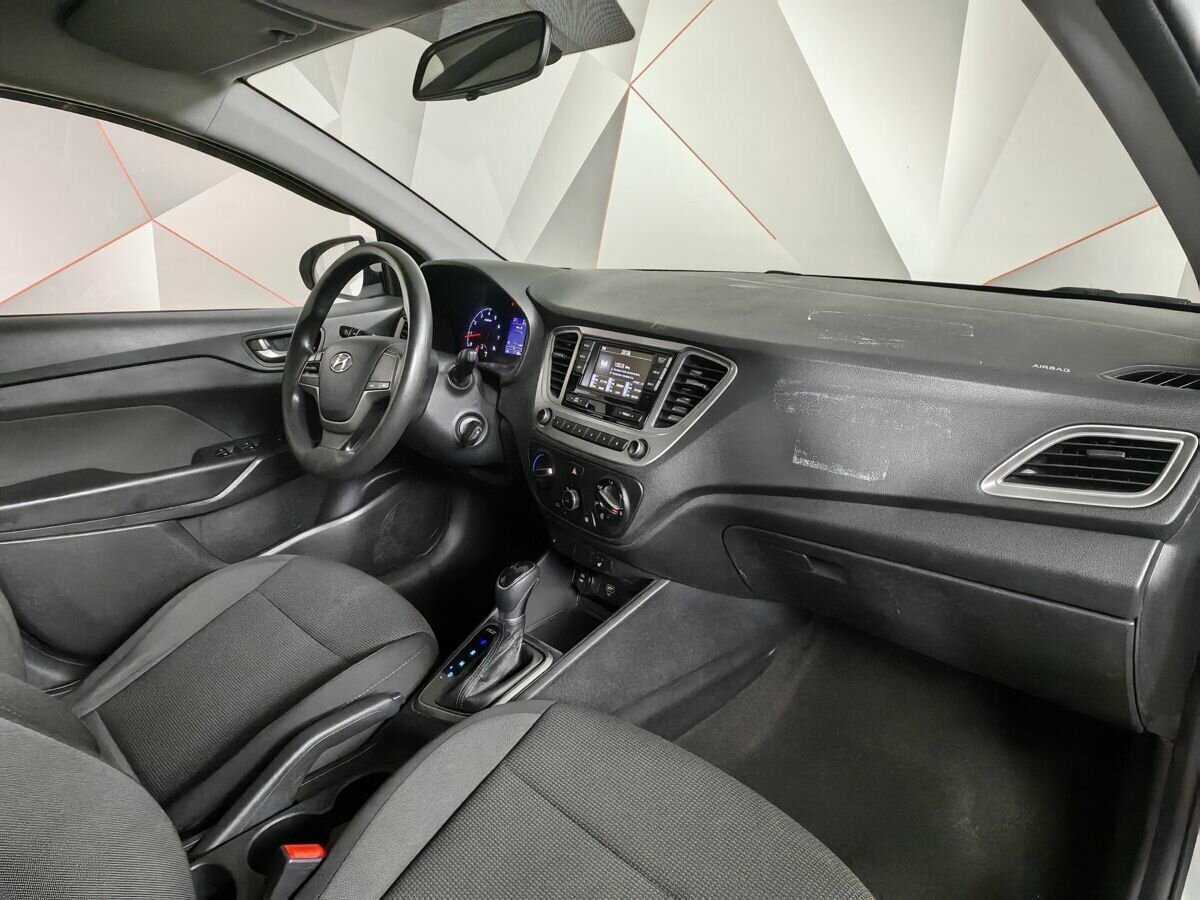 Купить Hyundai Solaris с пробегом. Фото: #8