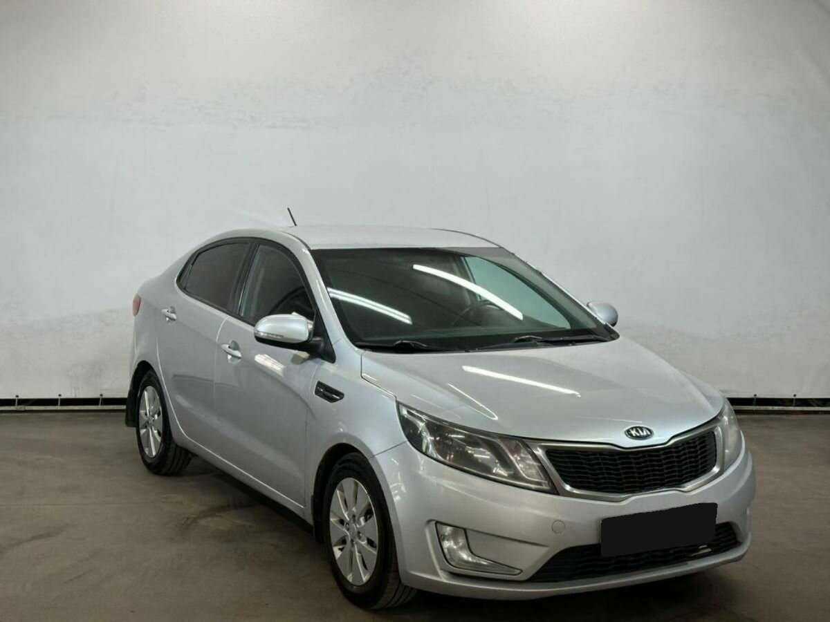 Купить Kia Rio с пробегом. Фото: #2