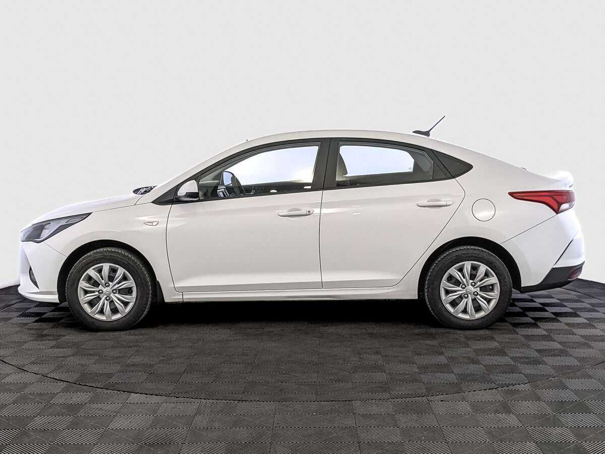 Купить Hyundai Solaris с пробегом. Фото: #7