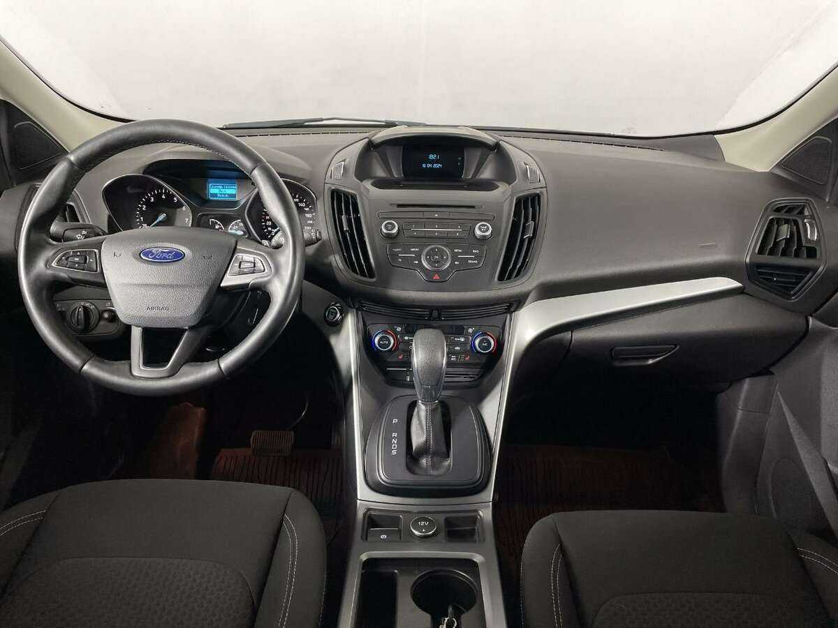 Купить Ford Kuga с пробегом. Фото: #6