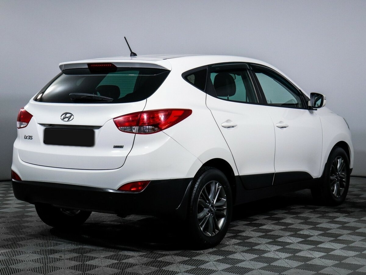 Купить Hyundai ix35 с пробегом. Фото: #3