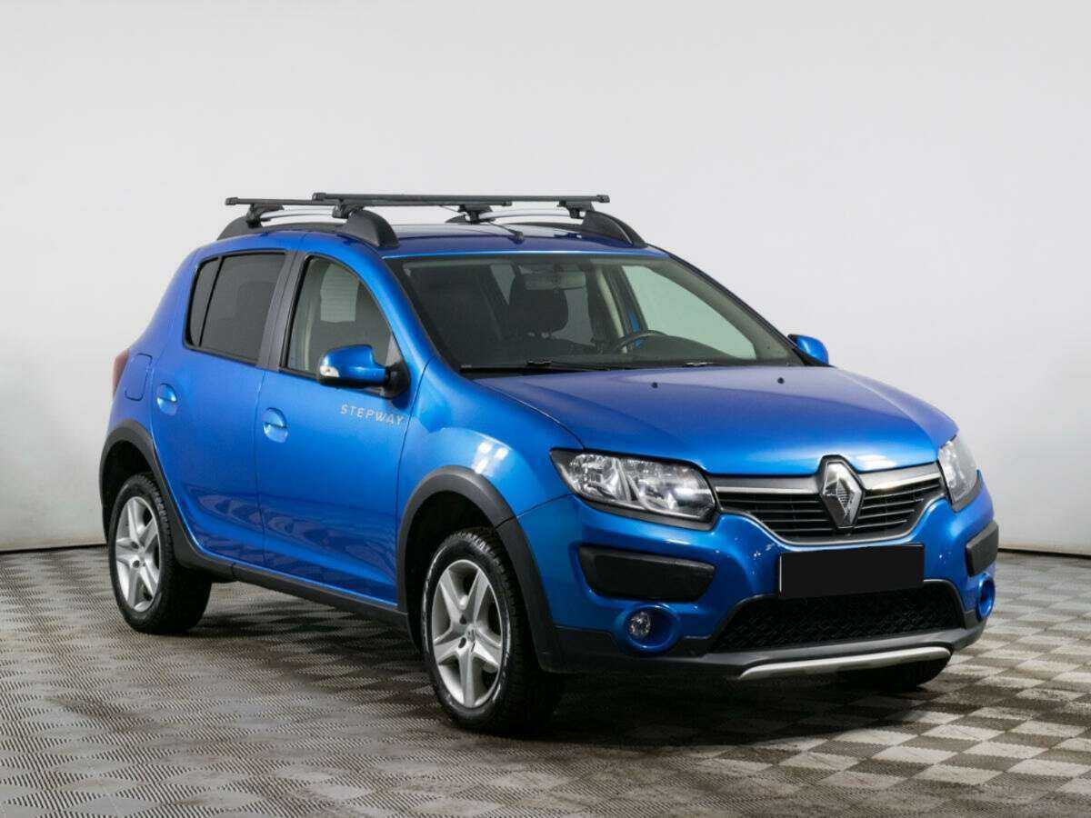 Купить Renault Sandero с пробегом. Фото: #2