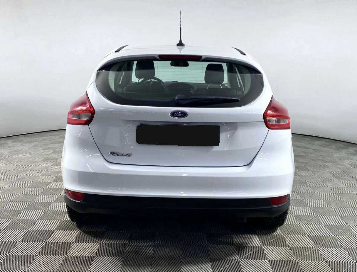 Купить Ford Focus с пробегом. Фото: #3