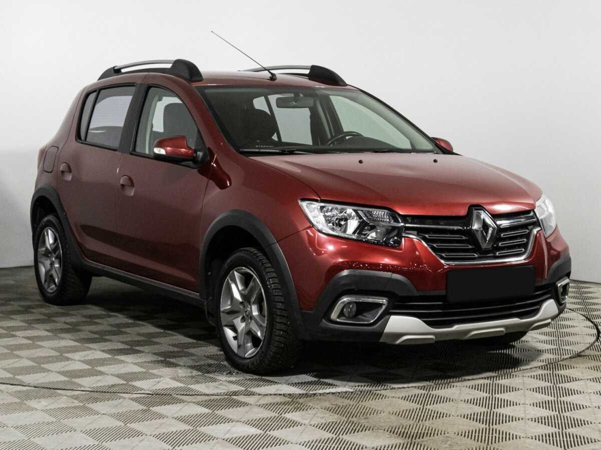 Купить Renault Sandero с пробегом. Фото: #2
