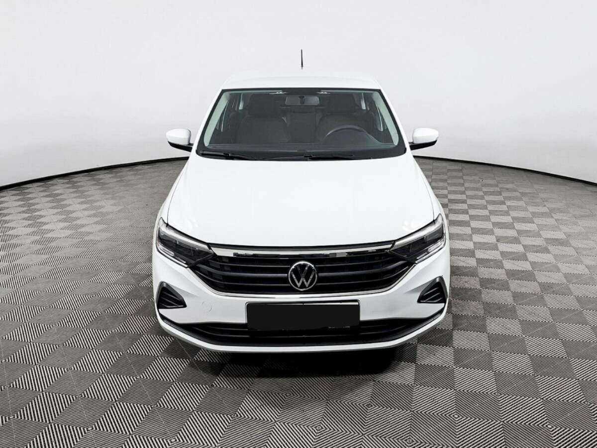 Купить Volkswagen Polo с пробегом. Фото: #1