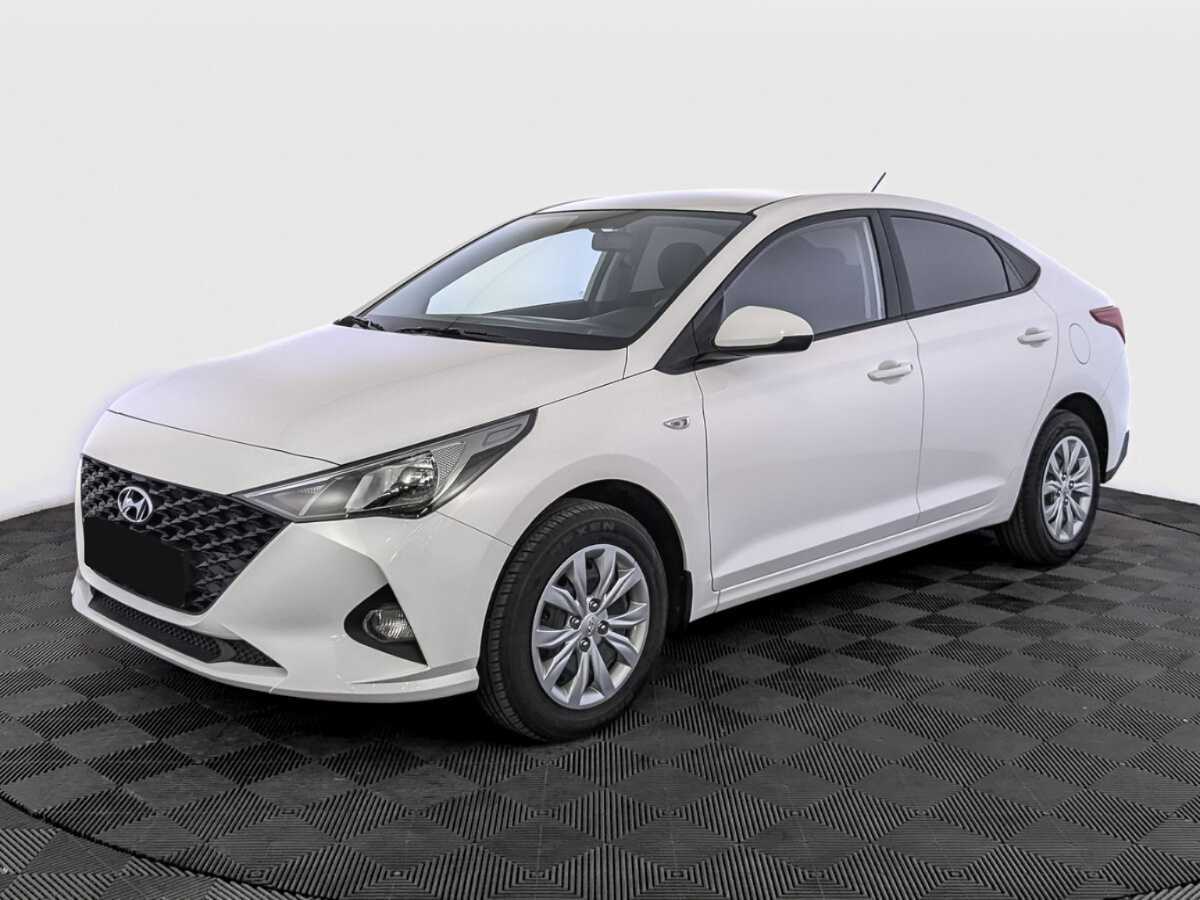 Купить Hyundai Solaris с пробегом. Фото: #0