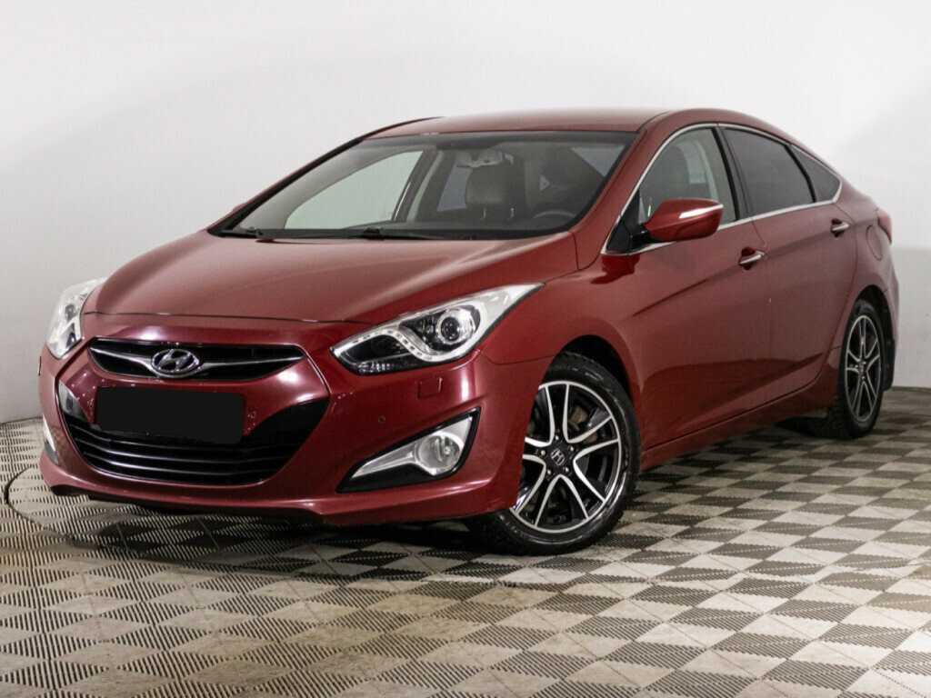 Купить Hyundai i40 с пробегом. Фото: #0