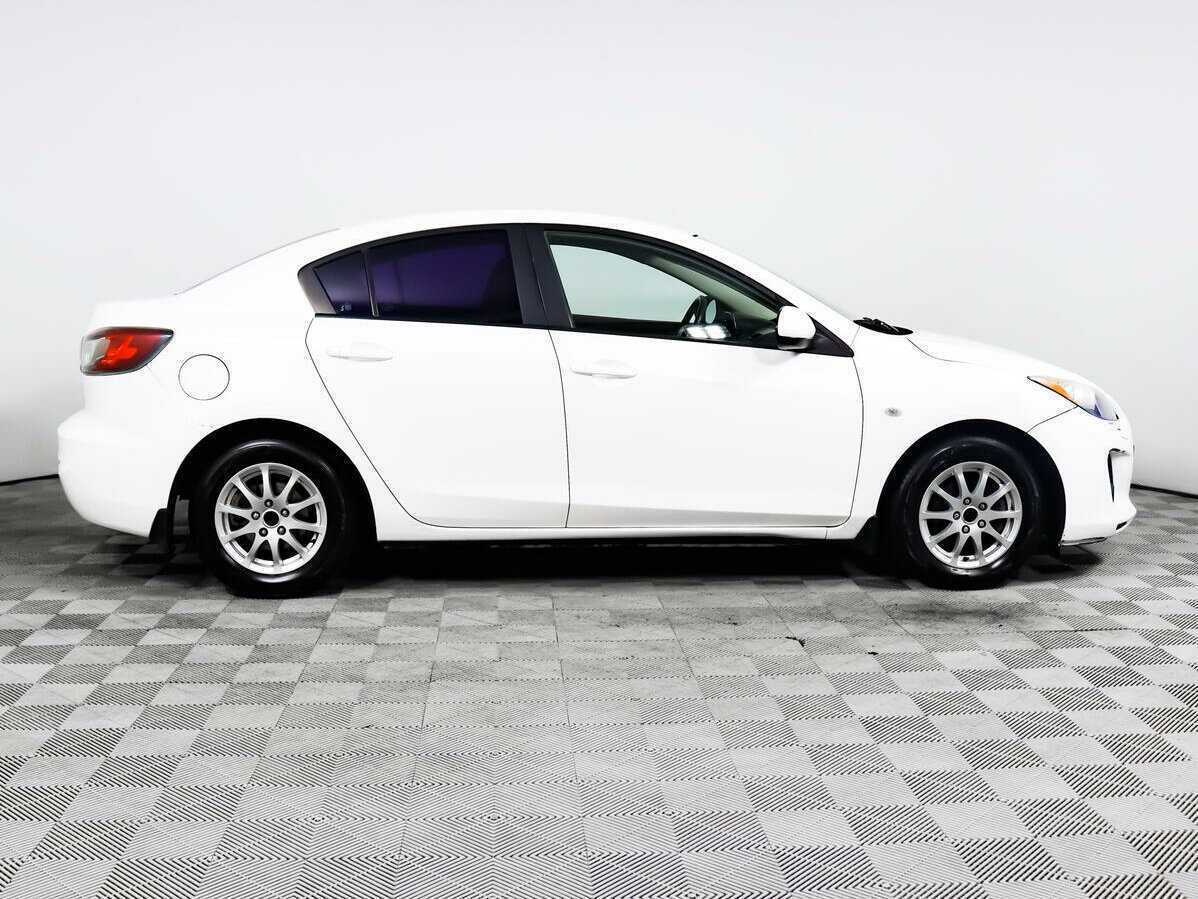 Купить Mazda 3 с пробегом. Фото: #3