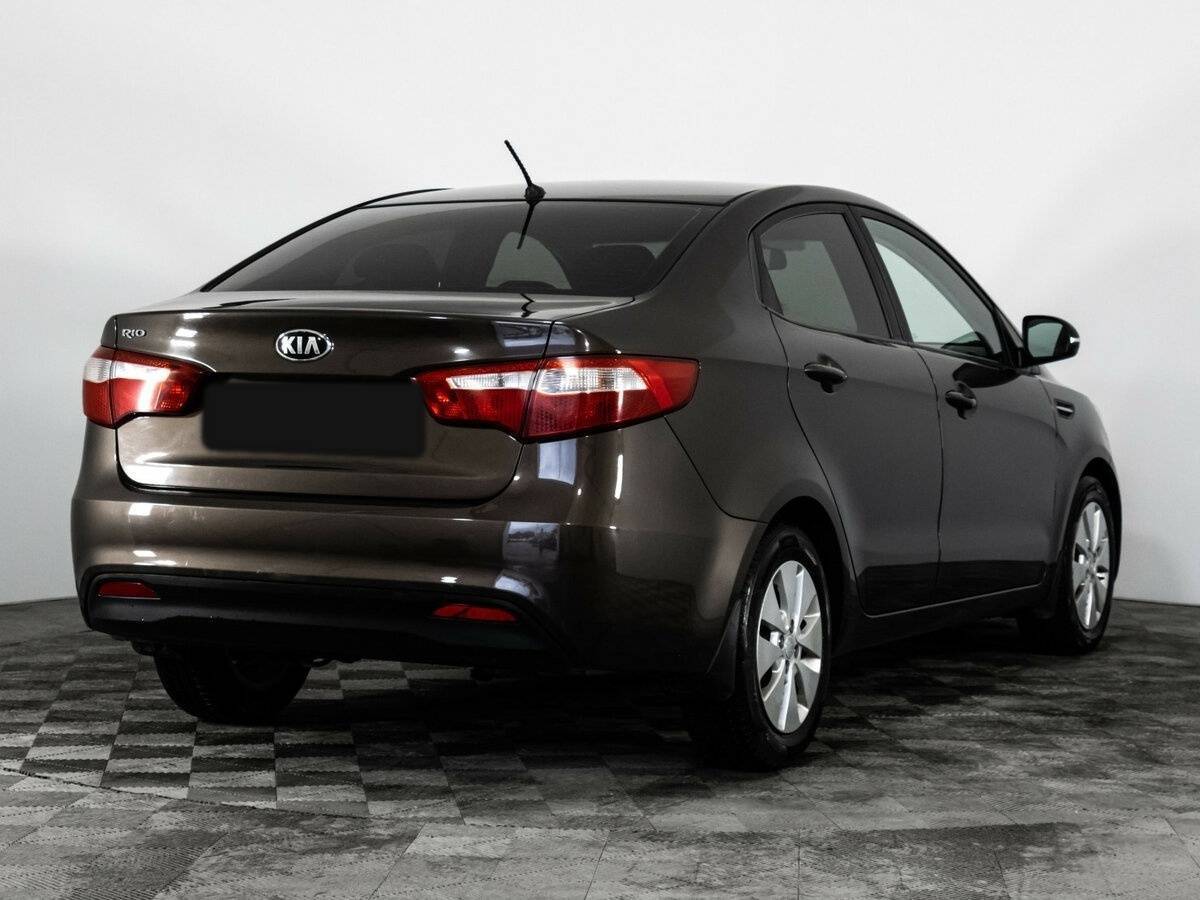 Купить Kia Rio с пробегом. Фото: #4