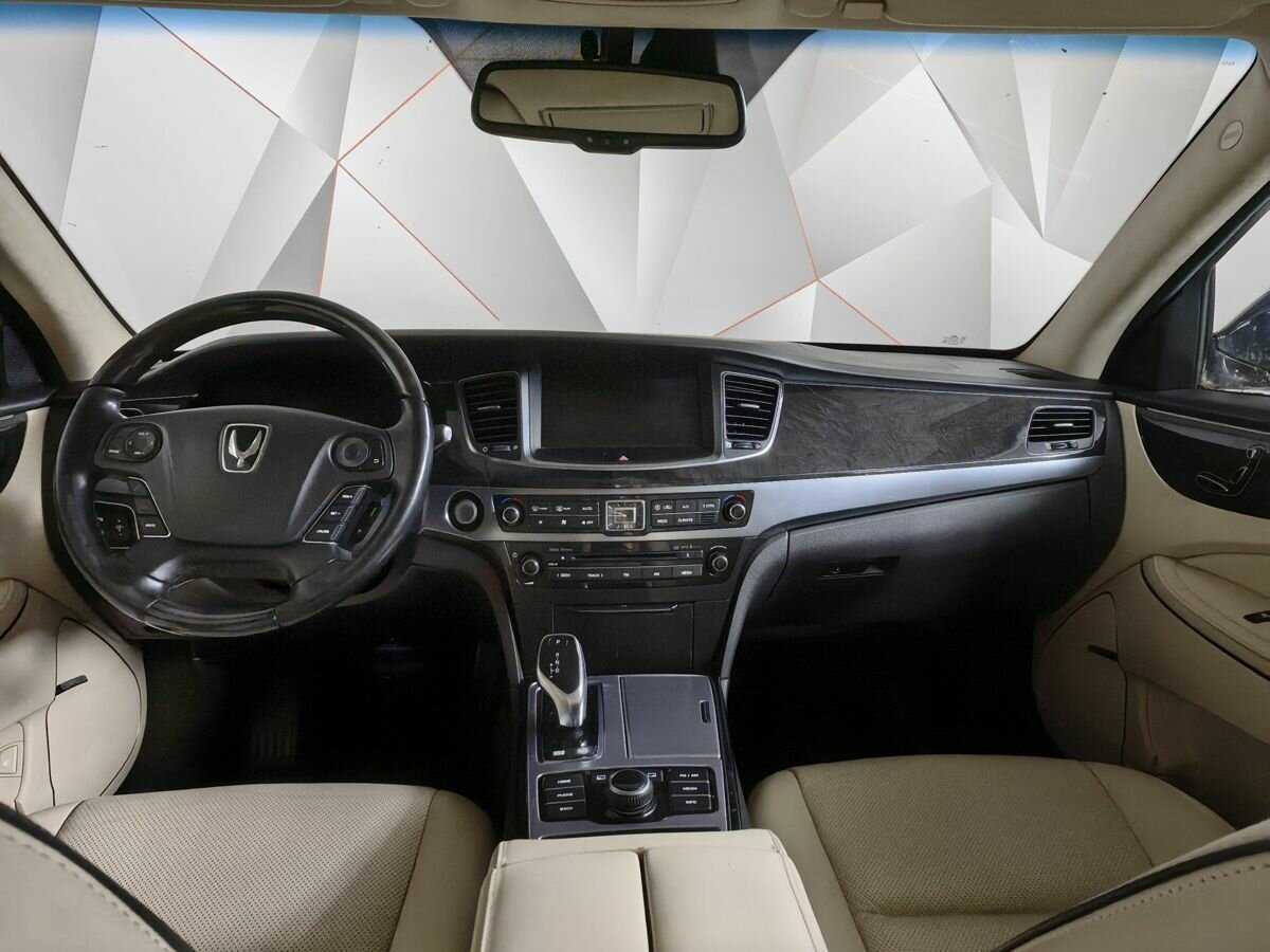 Купить Hyundai Equus с пробегом. Фото: #9