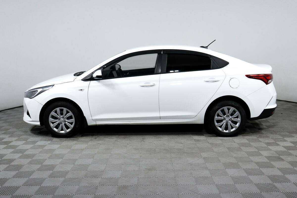 Купить Hyundai Solaris с пробегом. Фото: #7