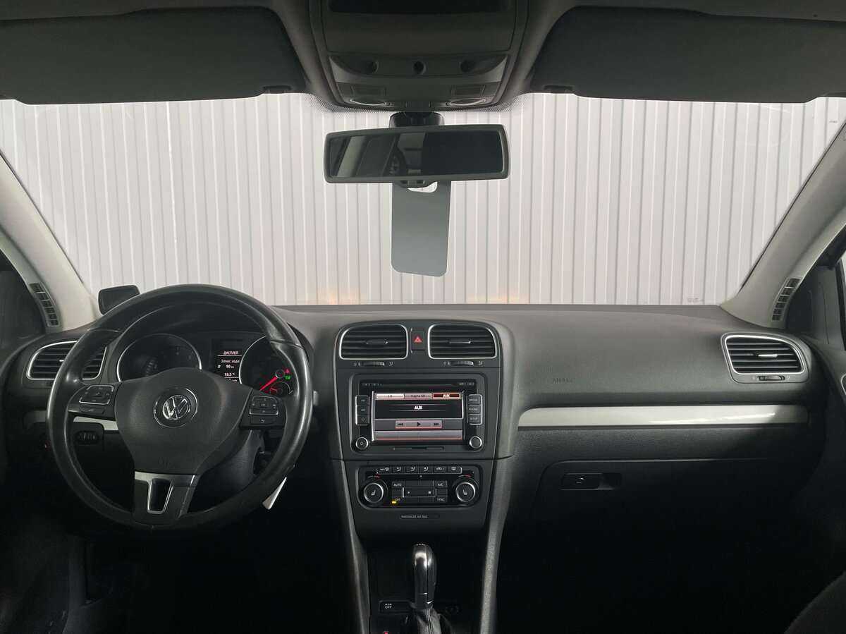 Купить Volkswagen Golf с пробегом. Фото: #8