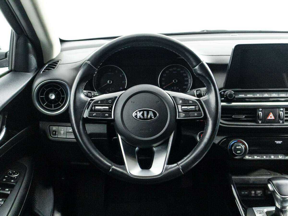 Купить Kia Cerato с пробегом. Фото: #21