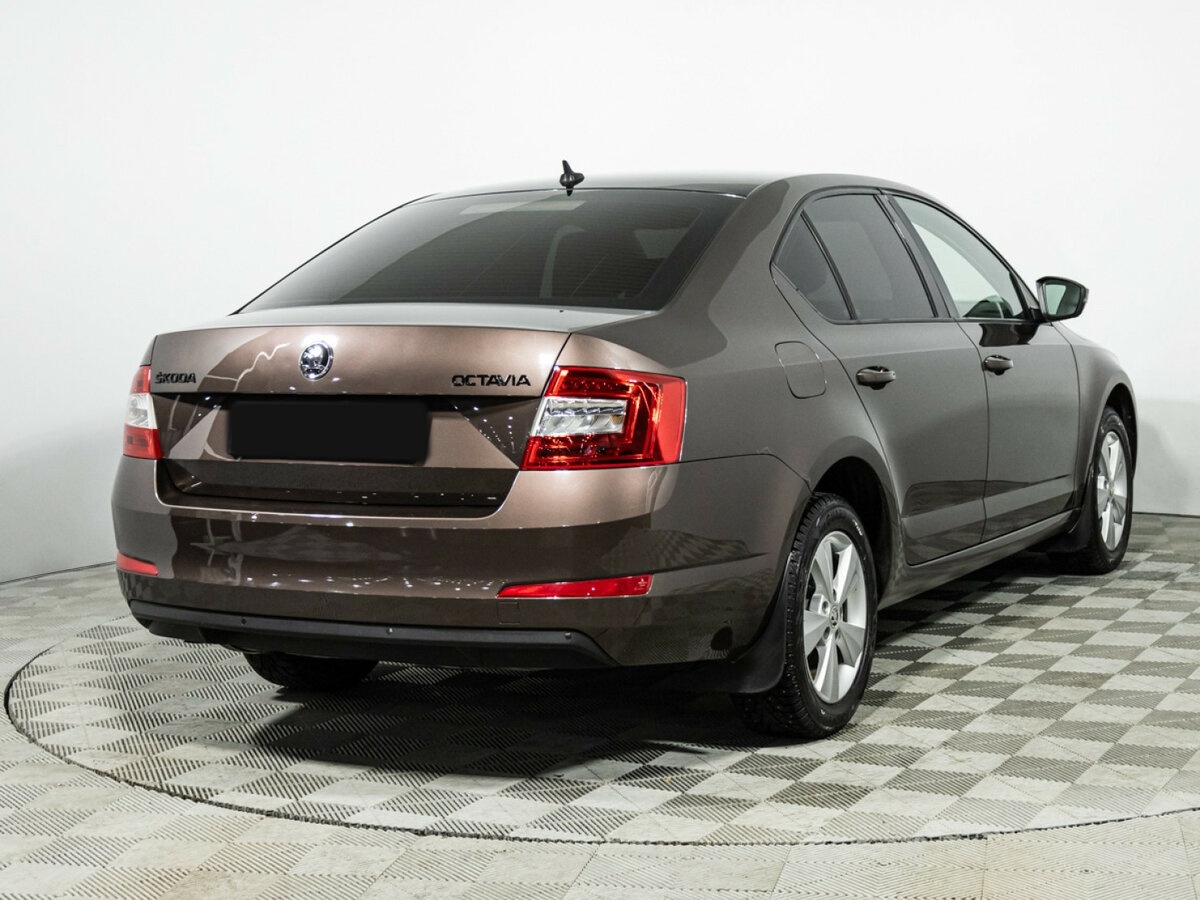 Купить Skoda Octavia с пробегом. Фото: #4