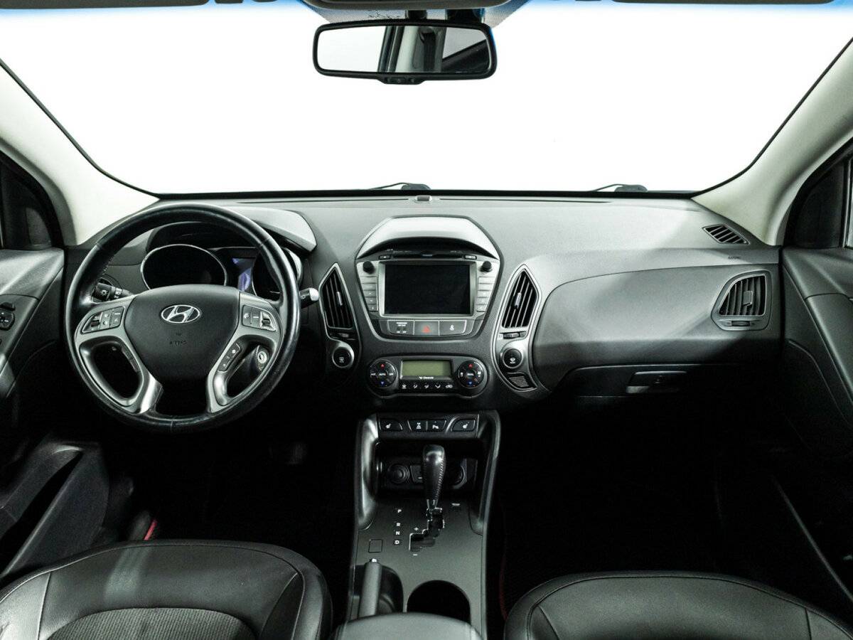 Купить Hyundai ix35 с пробегом. Фото: #12