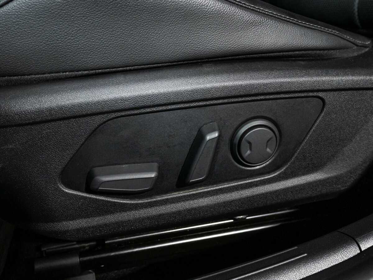 Купить Hyundai Elantra с пробегом. Фото: #14