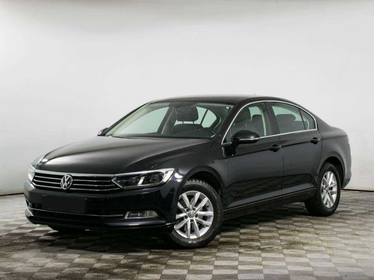 Купить Volkswagen Passat с пробегом. Посмотреть фото