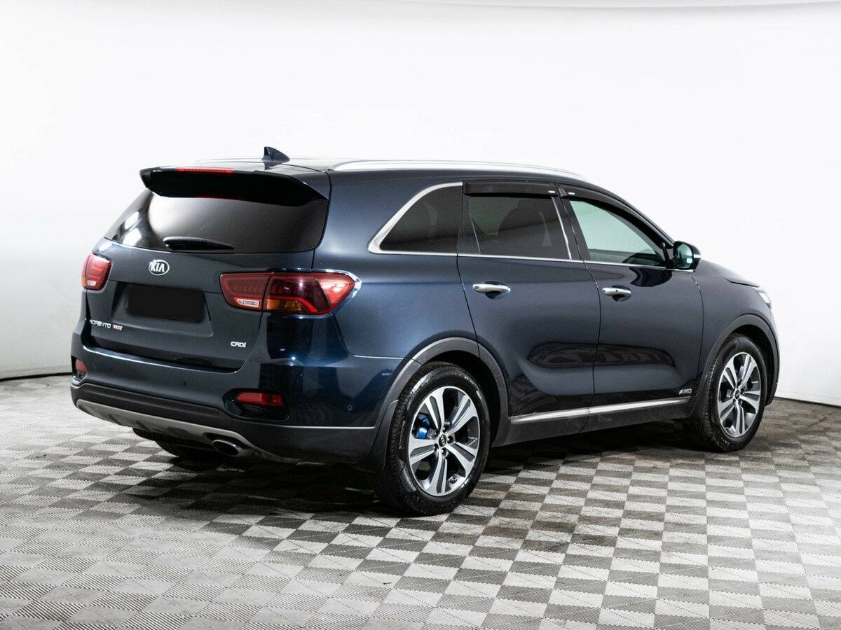 Купить Kia Sorento с пробегом. Фото: #3