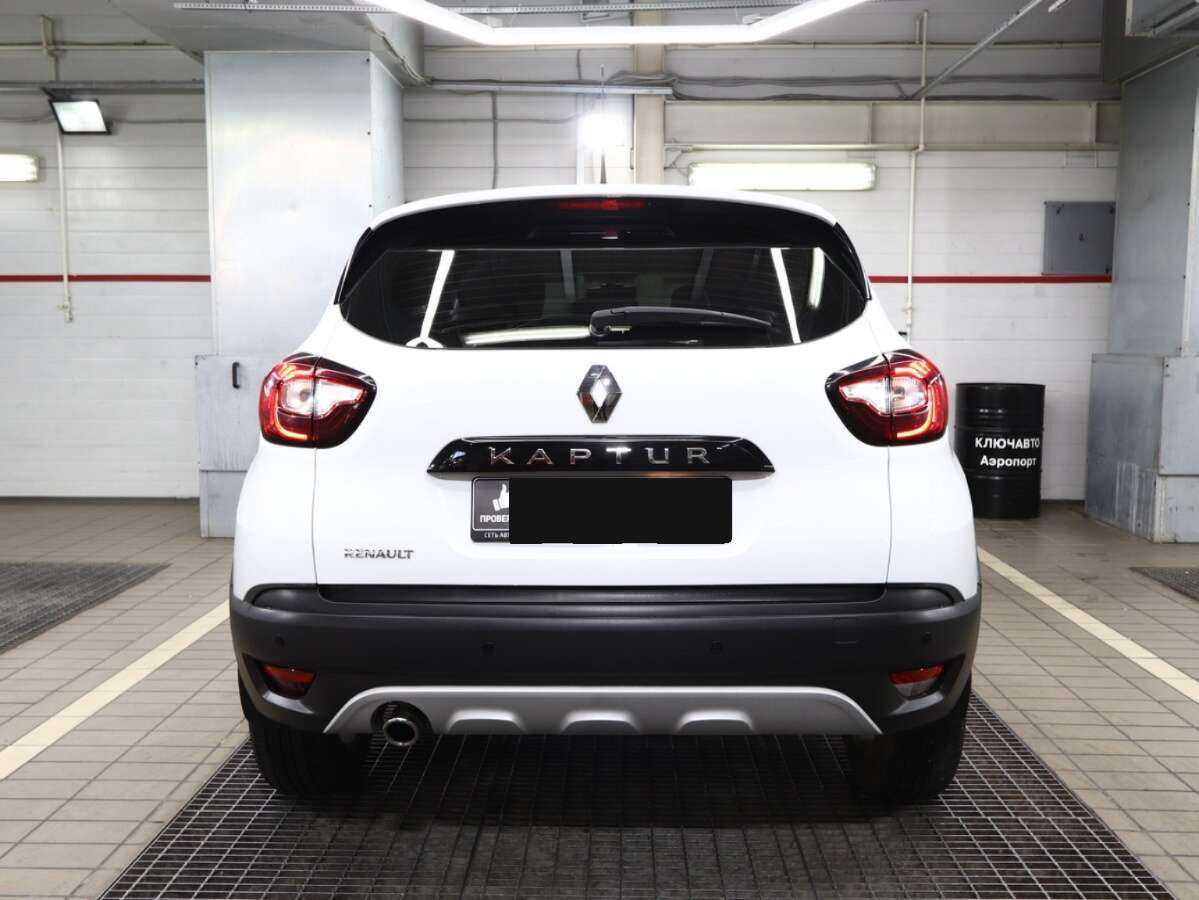 Купить Renault Kaptur с пробегом. Фото: #2