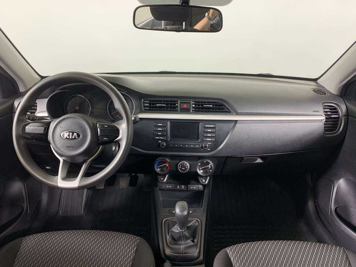 Купить Kia Rio с пробегом. Фото: #9