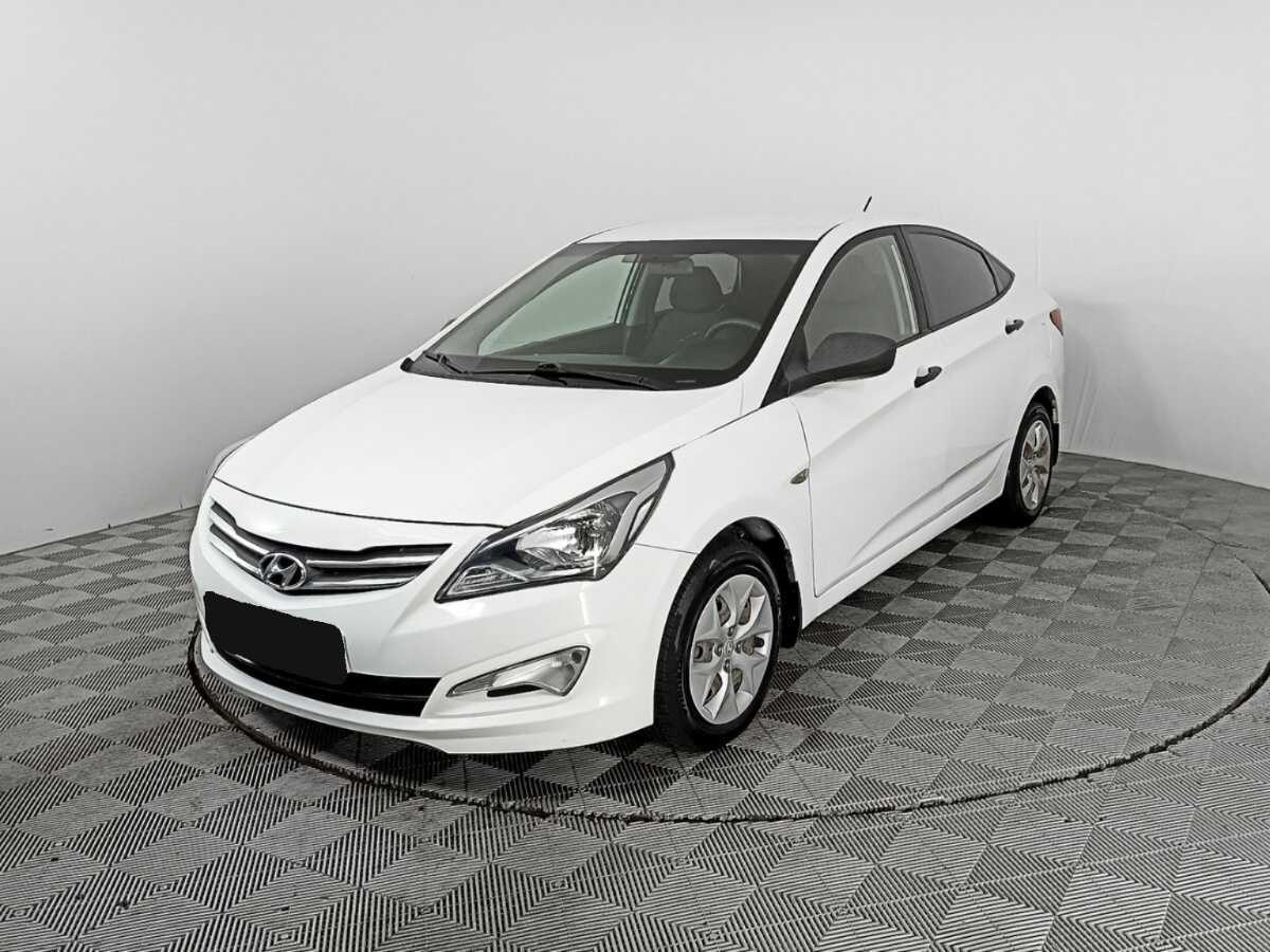 Купить Hyundai Solaris с пробегом. Фото: #0