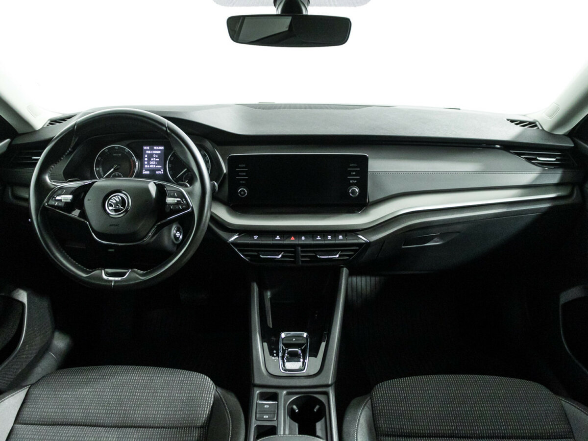 Купить Skoda Octavia с пробегом. Фото: #12