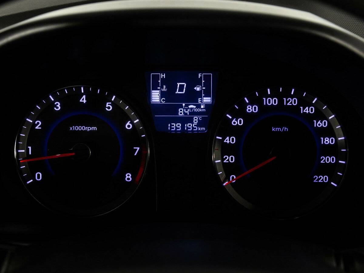 Купить Hyundai Solaris с пробегом. Фото: #12