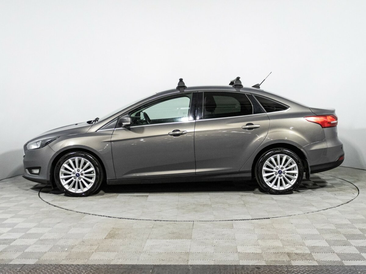 Купить Ford Focus с пробегом. Фото: #7