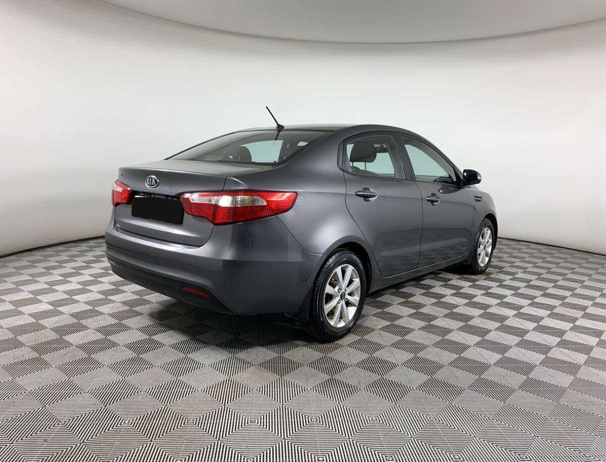 Купить Kia Rio с пробегом. Фото: #4