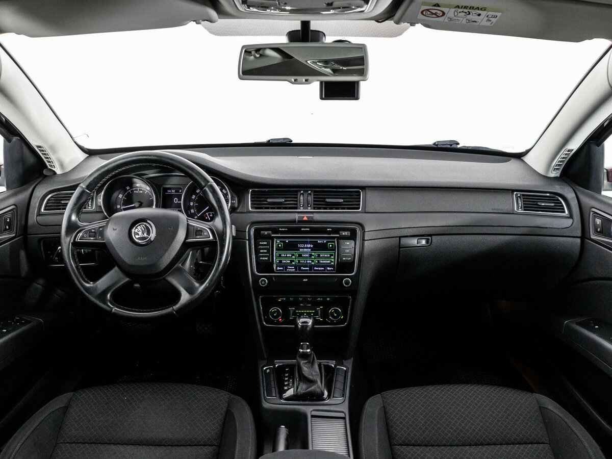 Купить Skoda Superb с пробегом. Фото: #7