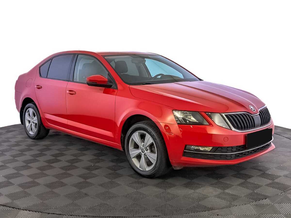 Купить Skoda Octavia с пробегом. Фото: #2