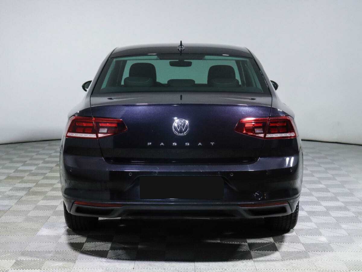 Купить Volkswagen Passat с пробегом. Фото: #5
