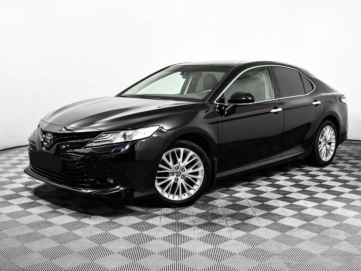Купить Toyota Camry с пробегом. Посмотреть фото