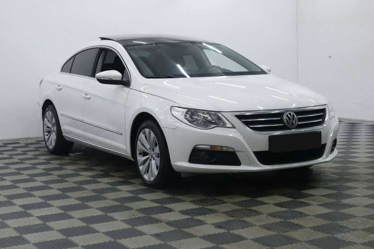 Купить Volkswagen Passat CC с пробегом. Фото: #2