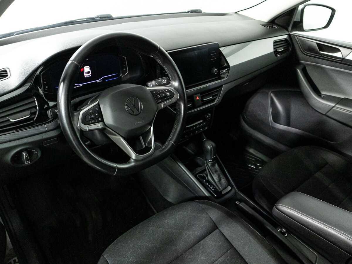 Купить Volkswagen Polo с пробегом. Фото: #10