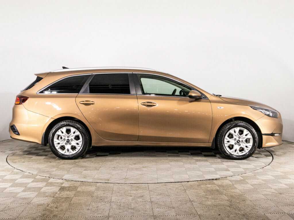 Купить Kia Ceed с пробегом. Фото: #3