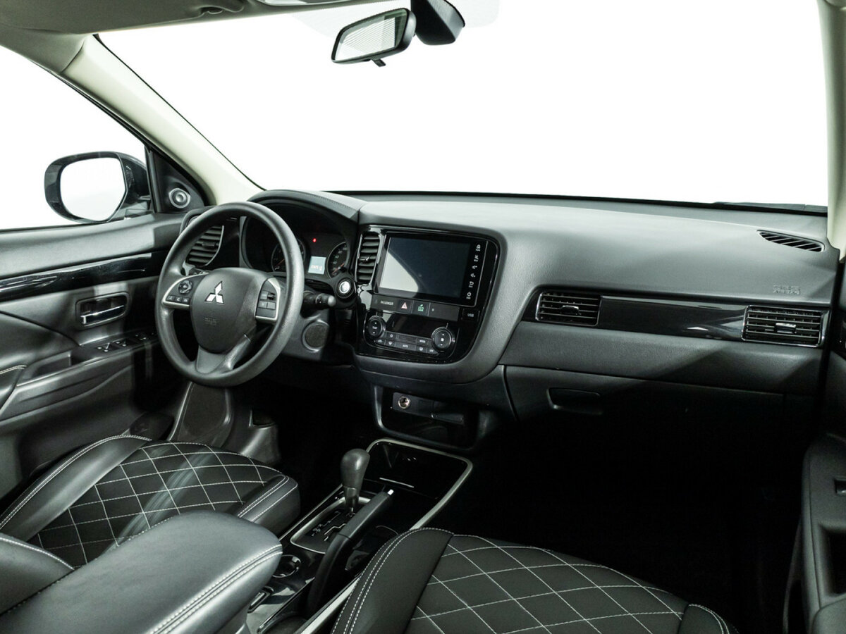 Купить Mitsubishi Outlander с пробегом. Фото: #6