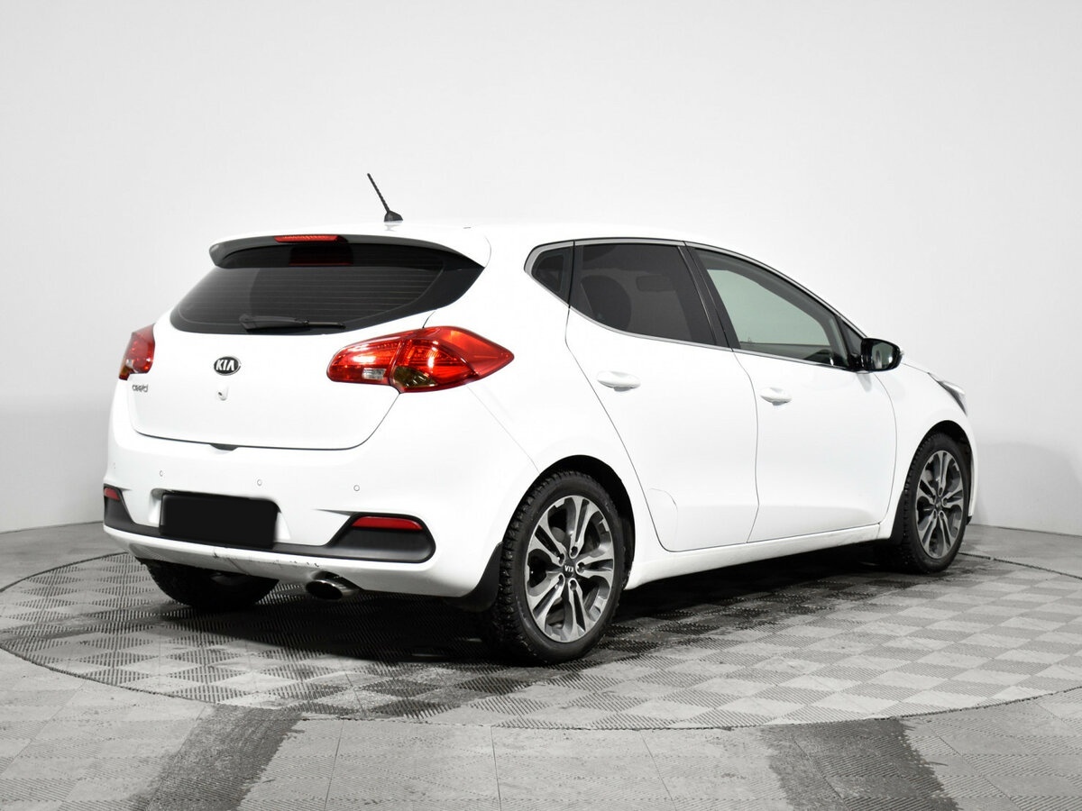 Купить Kia Ceed с пробегом. Фото: #4