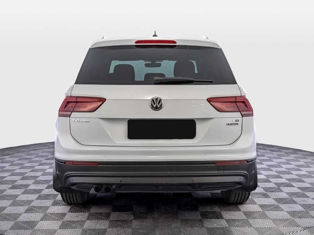 Купить Volkswagen Tiguan с пробегом. Фото: #5