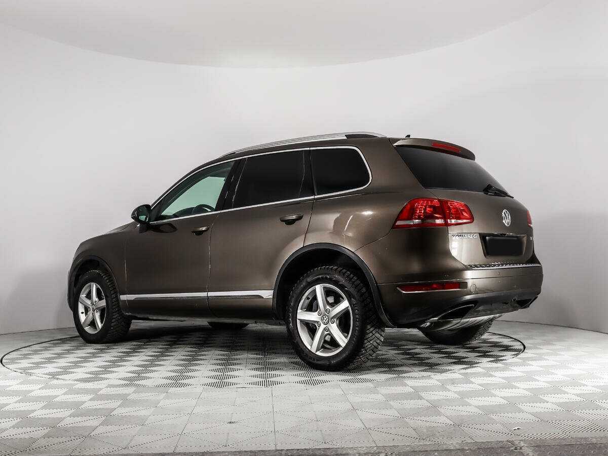 Купить Volkswagen Touareg с пробегом. Фото: #6