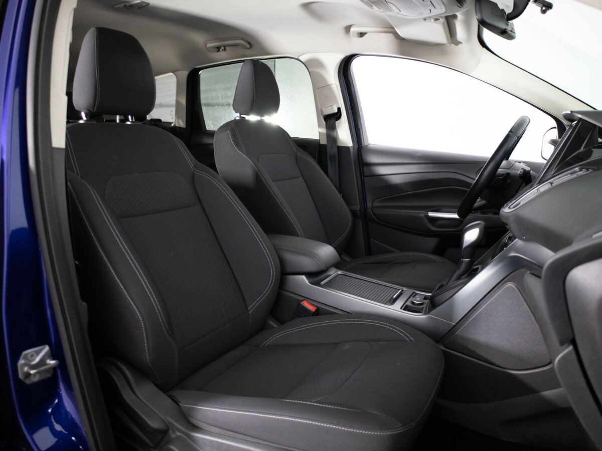 Купить Ford Kuga с пробегом. Фото: #15