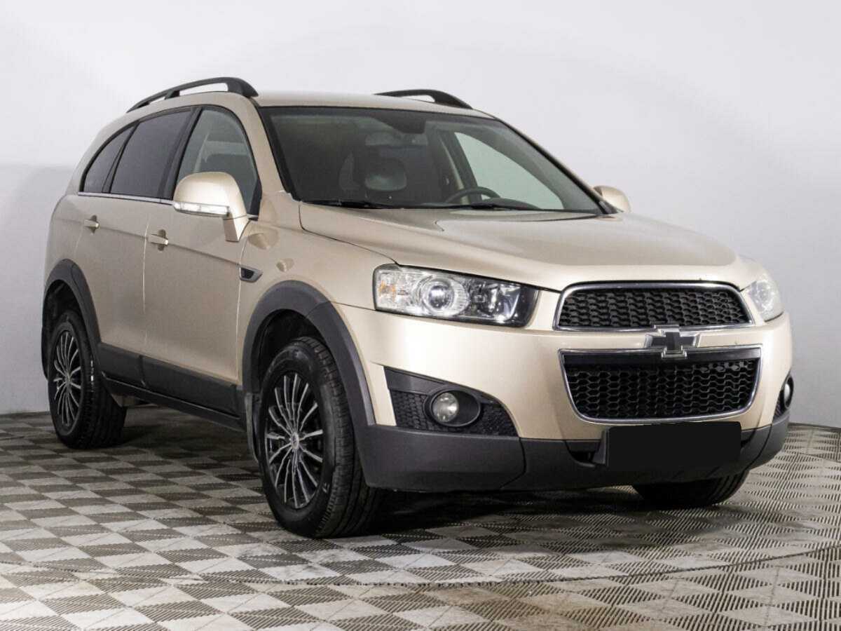 Купить Chevrolet Captiva с пробегом. Фото: #2