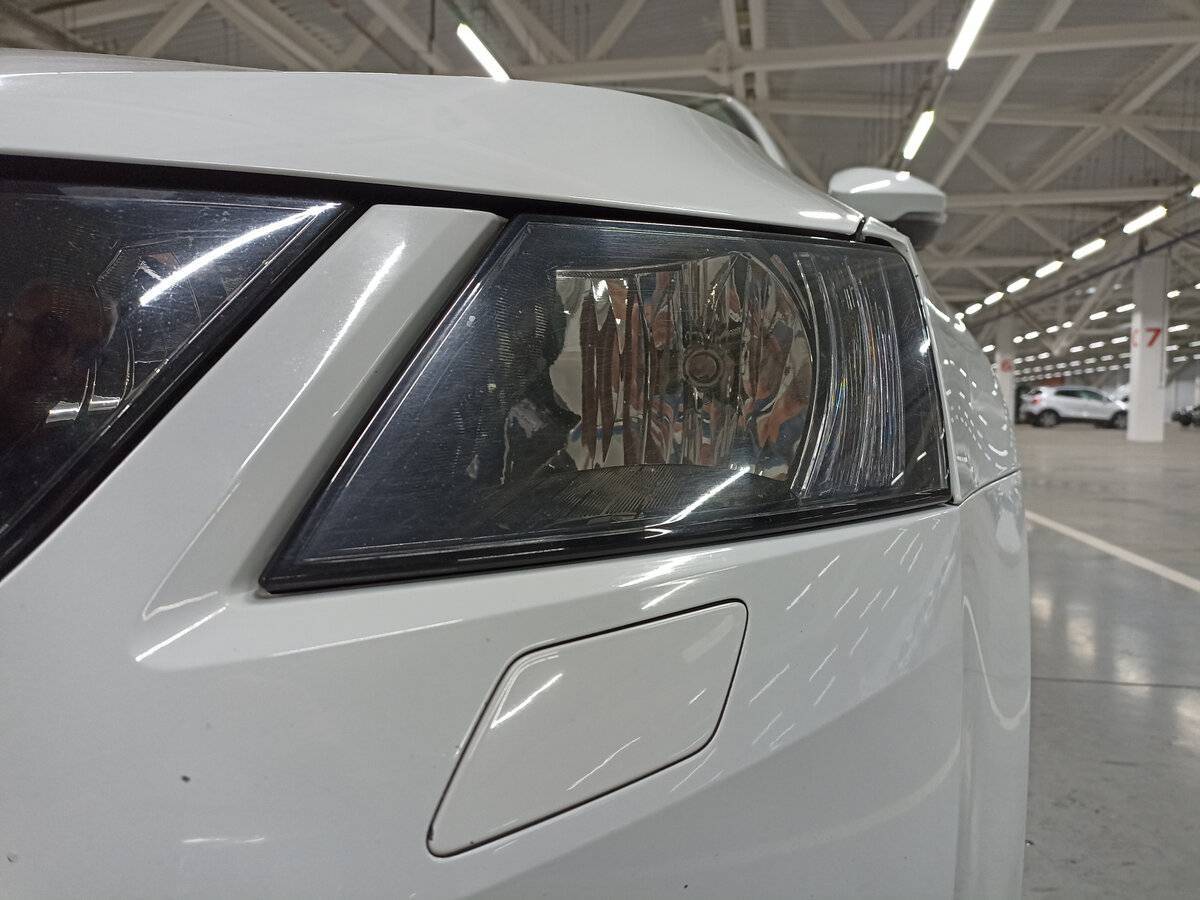 Купить Skoda Octavia с пробегом. Фото: #16